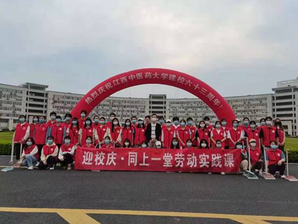 江西中医药大学：后勤人的战疫故事——校园管理科蒋耀杰图4.jpg