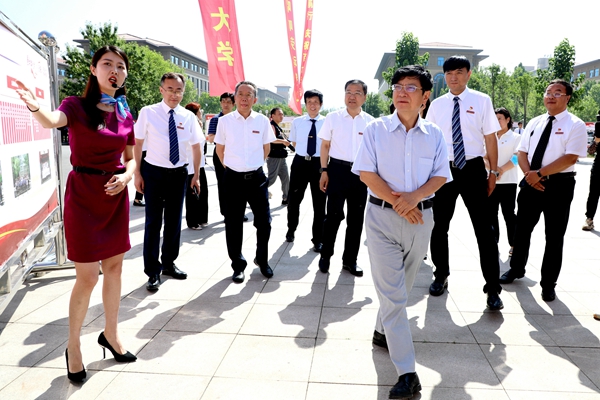 （图18）图片展.jpg