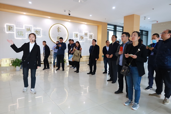 1684067975610213.jpg 2.jpg