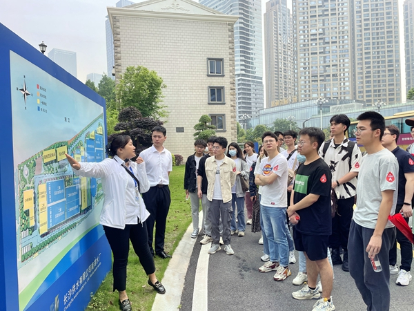 1686234053646729.jpg A组室外.jpg