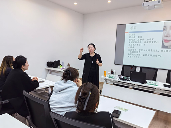 1775111821839679.png 1.png